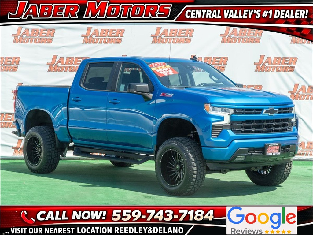2022 CHEVROLET SILVERADO 1500 CREW CAB for sale in REEDLEY