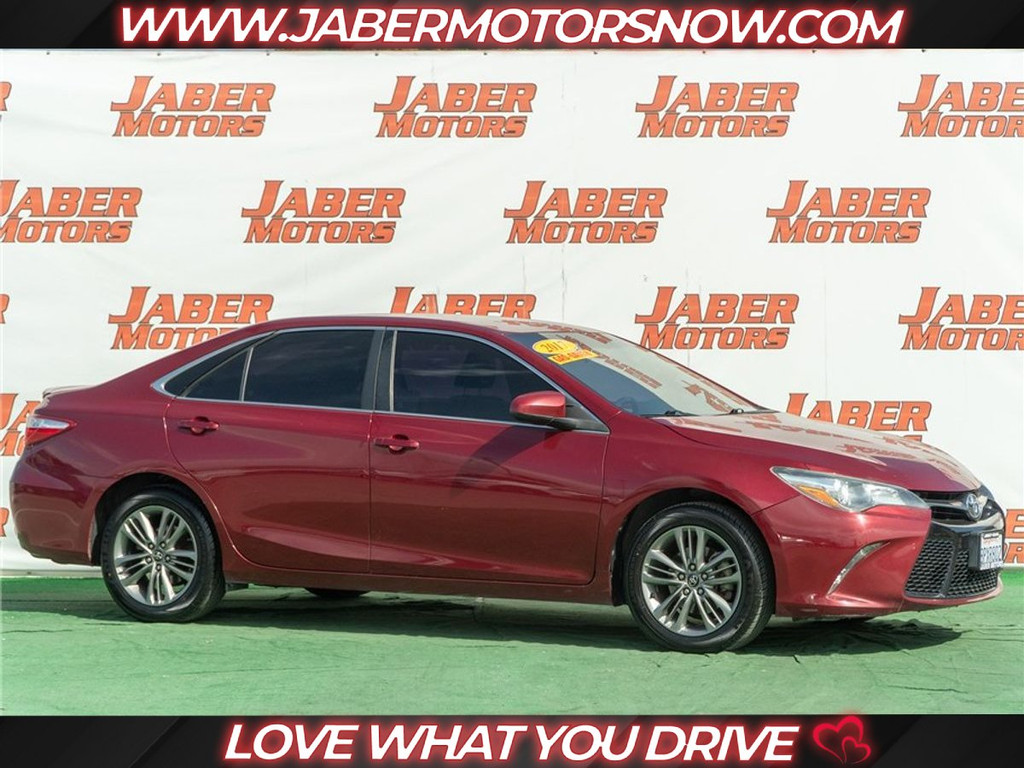 2017 TOYOTA CAMRY for sale in REEDLEY