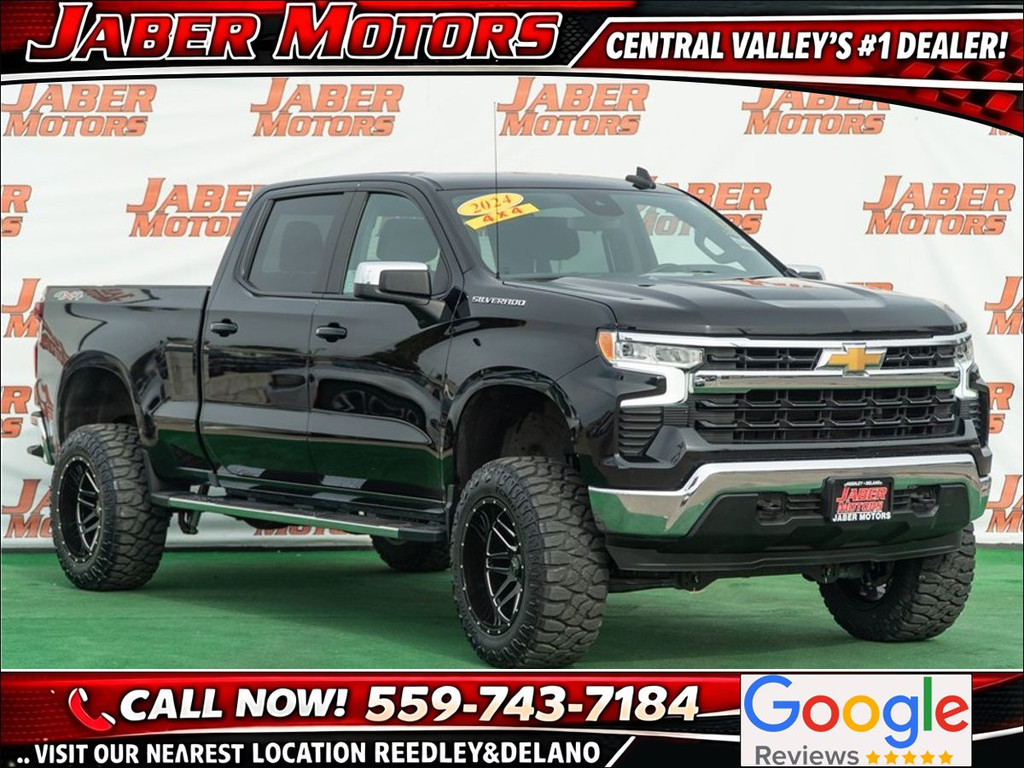 2024 CHEVROLET SILVERADO 1500 CREW CAB for sale in REEDLEY