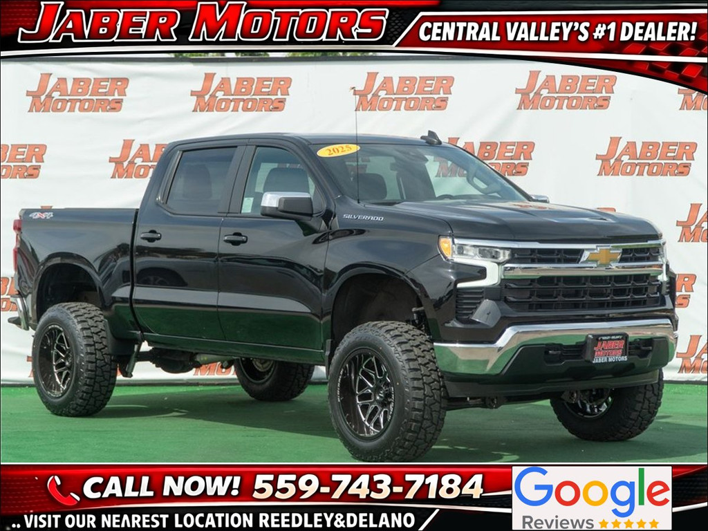 2025 CHEVROLET SILVERADO 1500 CREW CAB for sale in REEDLEY
