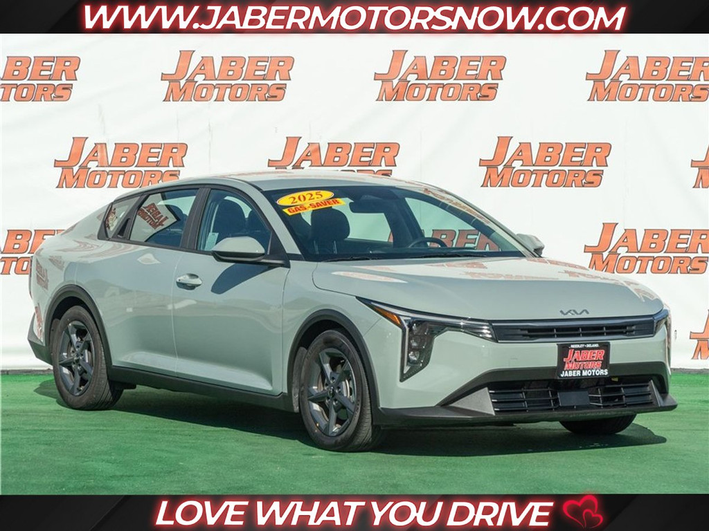 2025 KIA K4 for sale in REEDLEY