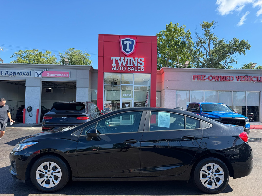 2019 CHEVROLET CRUZE for sale in DETROIT