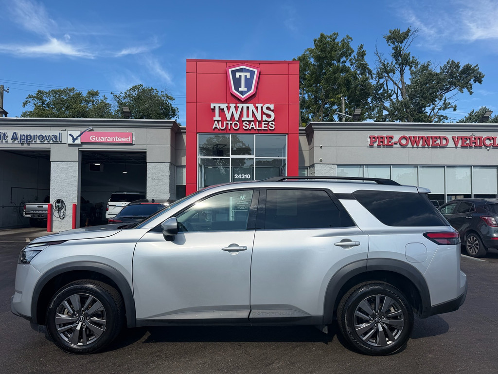 2024 NISSAN PATHFINDER for sale in DETROIT