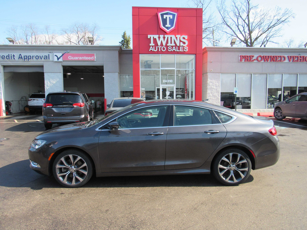 2015 CHRYSLER 200 for sale in DETROIT