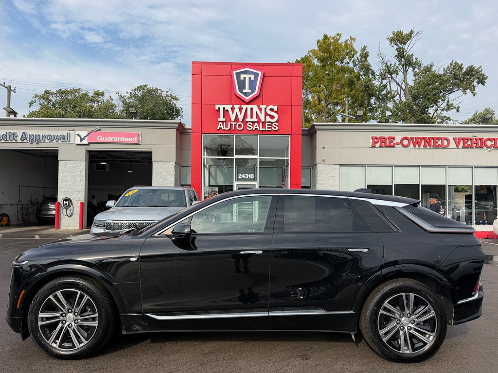 2024 CADILLAC LYRIQ for sale in DETROIT