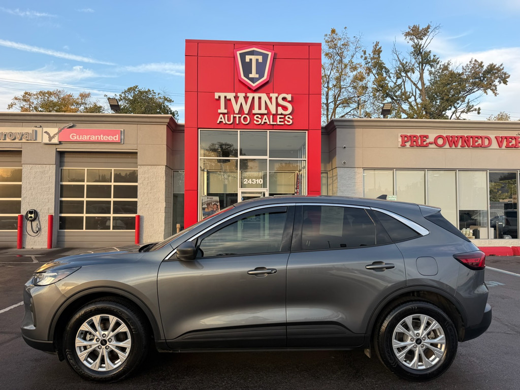 2024 FORD ESCAPE for sale in DETROIT