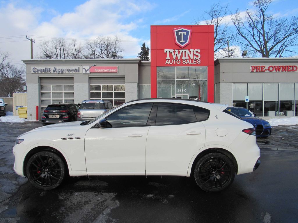 2022 MASERATI LEVANTE for sale in DETROIT