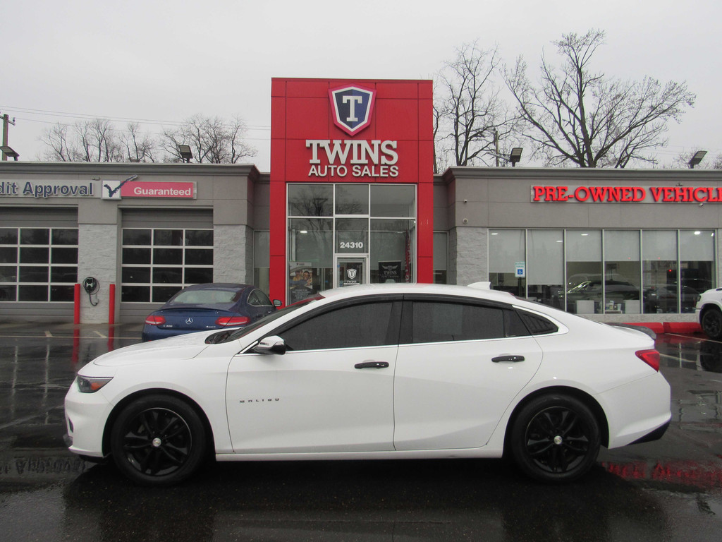 2017 CHEVROLET MALIBU for sale in DETROIT