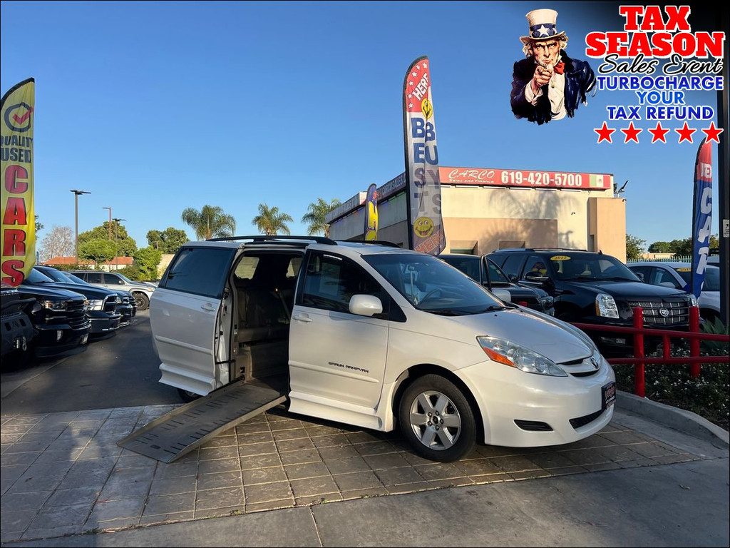 2008 TOYOTA SIENNA for sale in CHULA VISTA