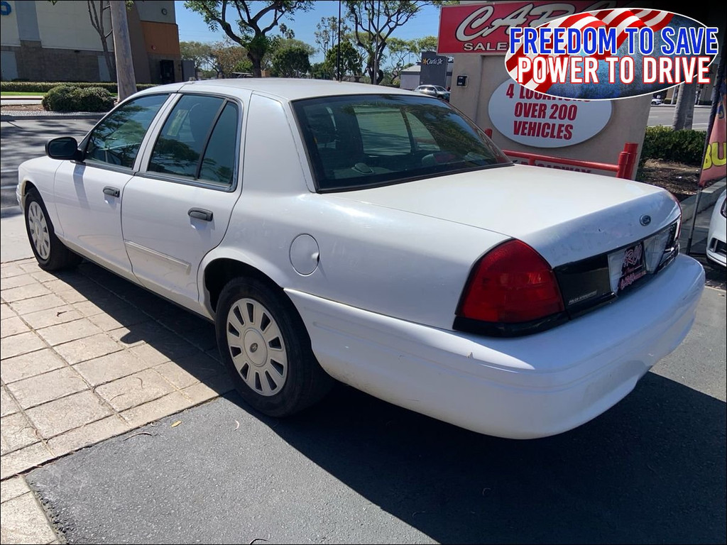 2011 FORD CROWN VICTORIA for sale in CHULA VISTA