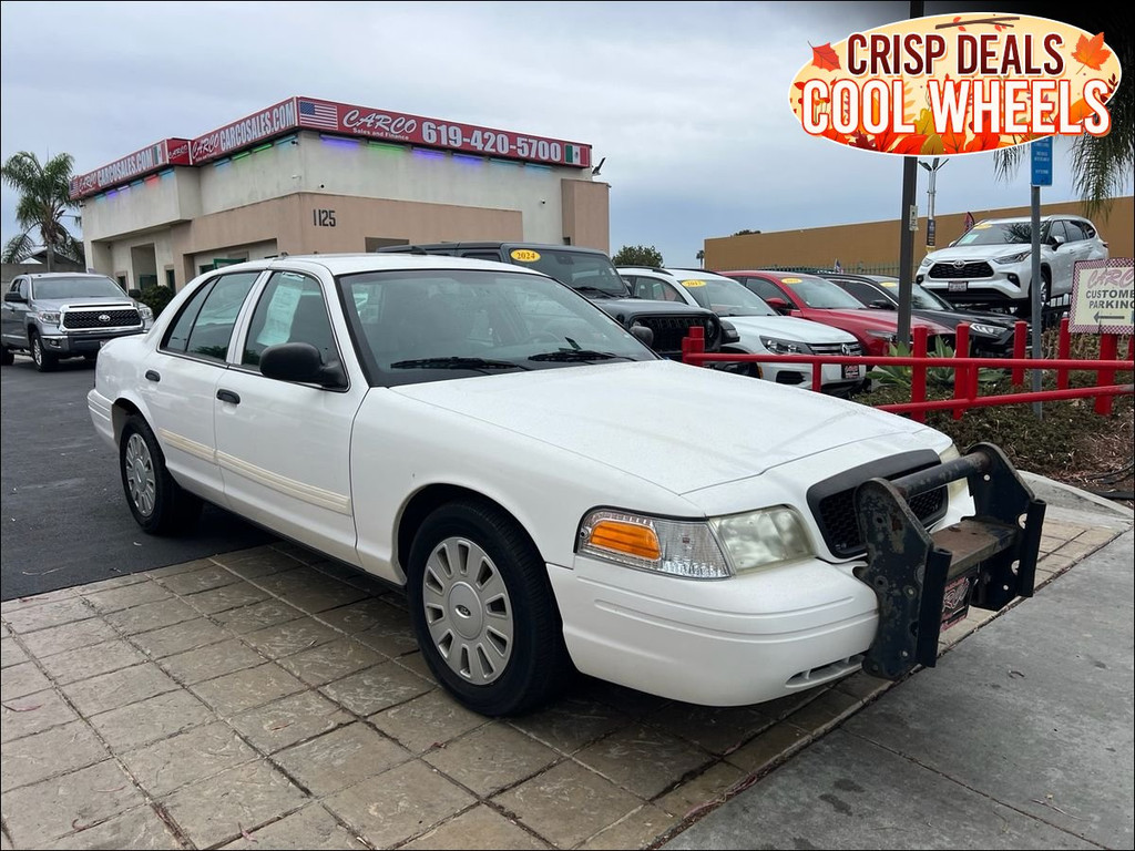 2011 FORD CROWN VICTORIA for sale in CHULA VISTA