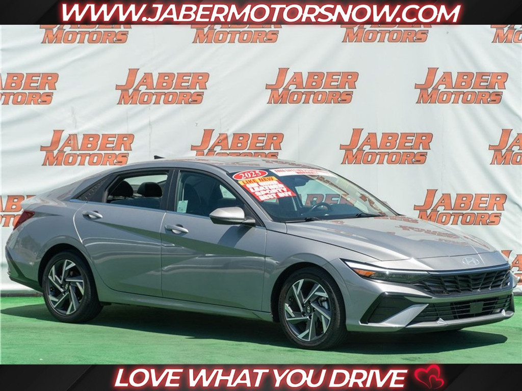 2025 HYUNDAI ELANTRA for sale in DELANO