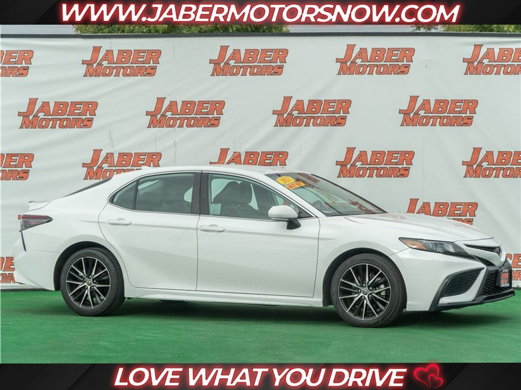2023 TOYOTA CAMRY for sale in DELANO