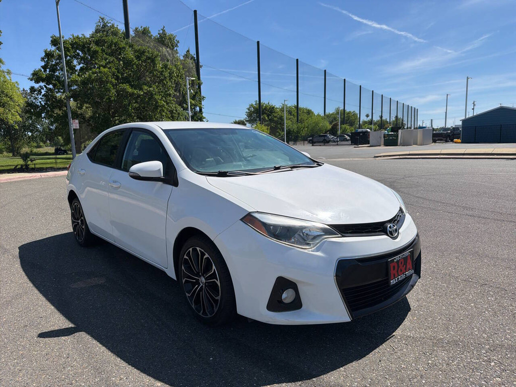 2015 Toyota Corolla for sale in SACRAMENTO