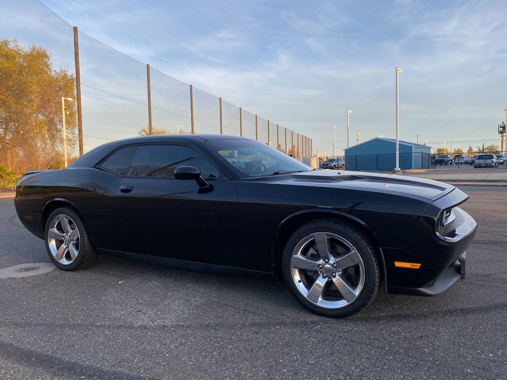 2011 Dodge Challenger for sale in SACRAMENTO