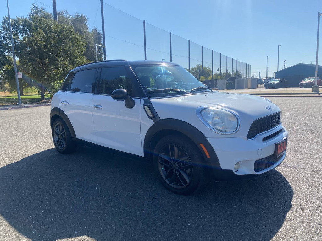 2011 MINI Cooper Countryman for sale in SACRAMENTO