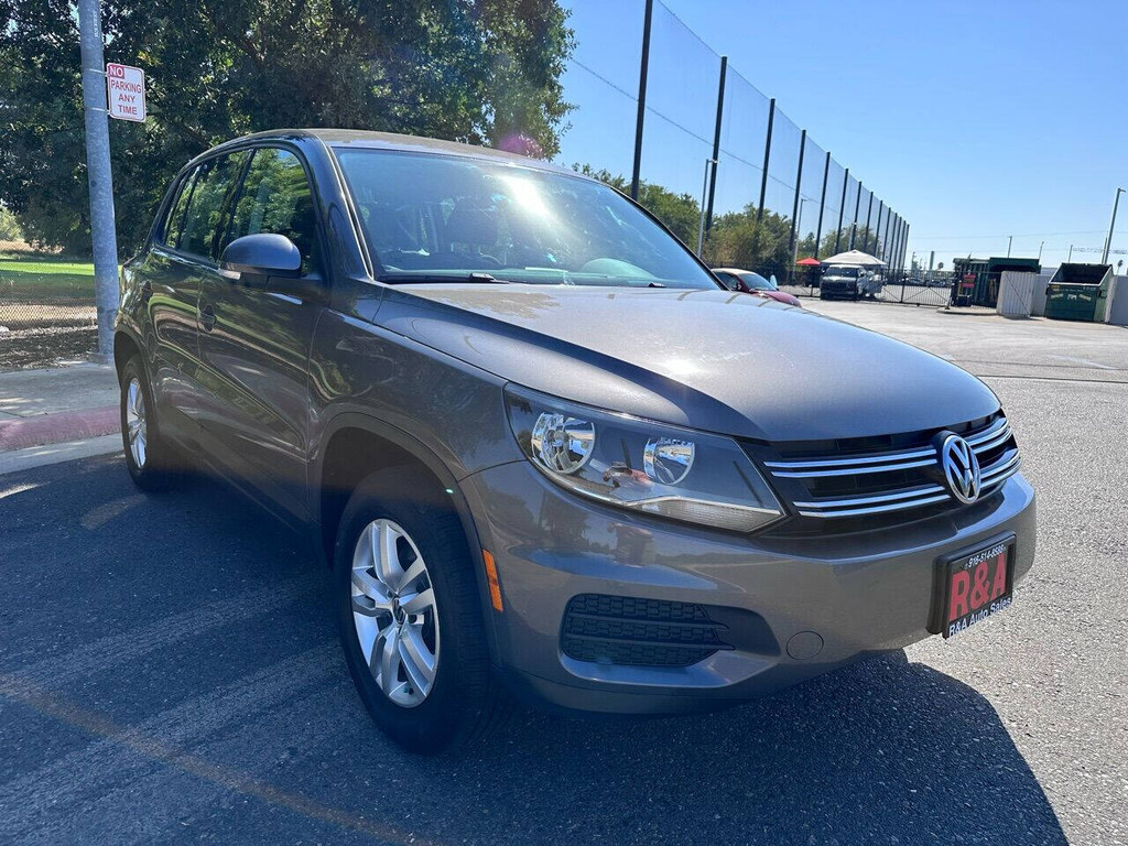 2012 Volkswagen Tiguan for sale in SACRAMENTO