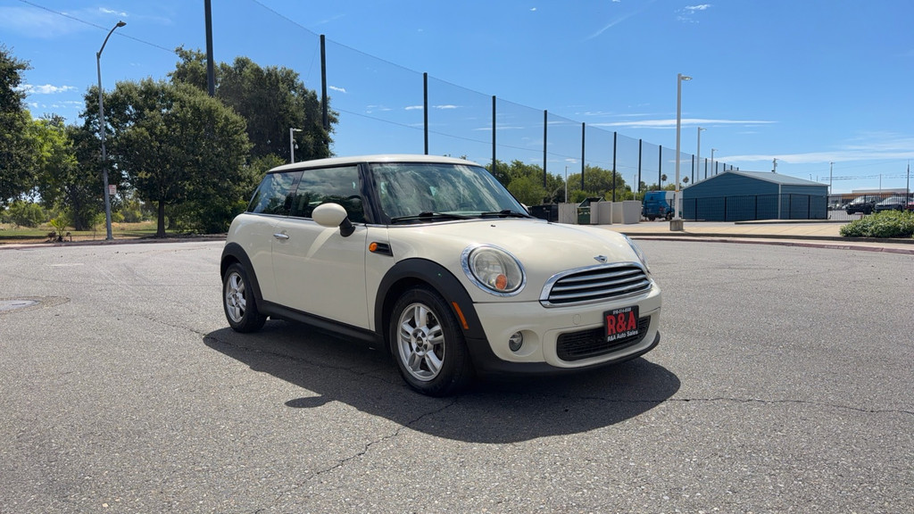2011 MINI HARDTOP for sale in SACRAMENTO