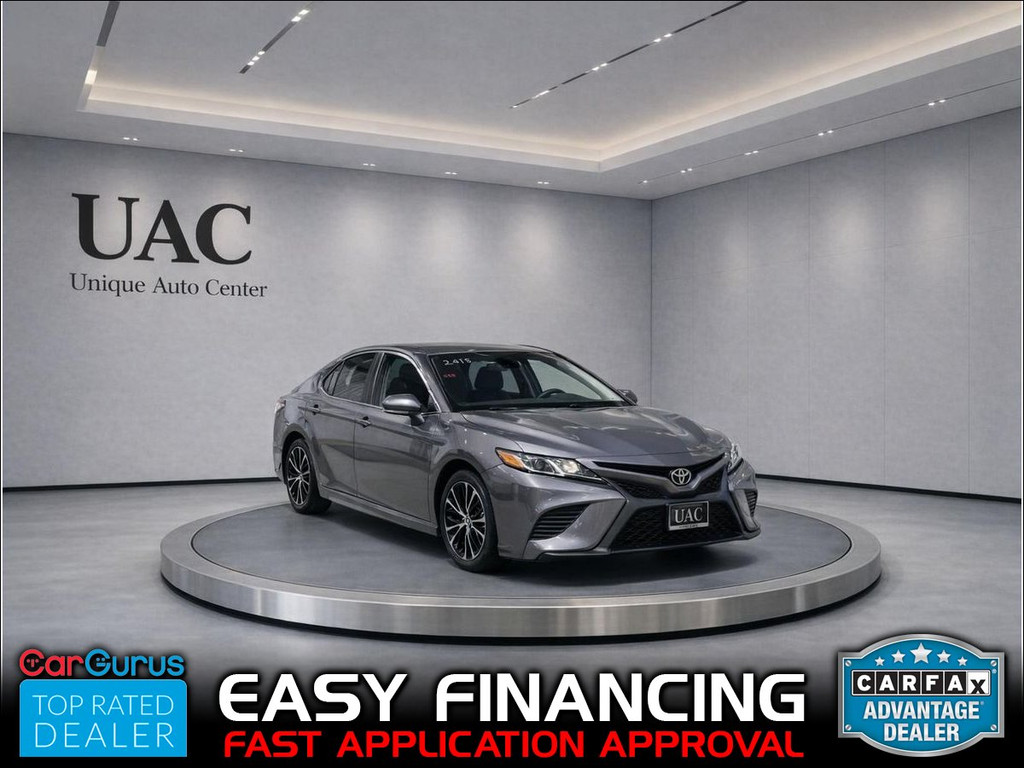 2018 TOYOTA CAMRY for sale in BLOOMINGTON