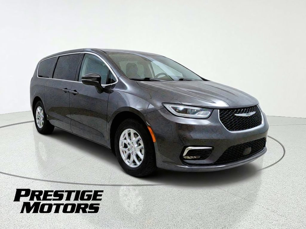 2023 CHRYSLER PACIFICA for sale in YAKIMA