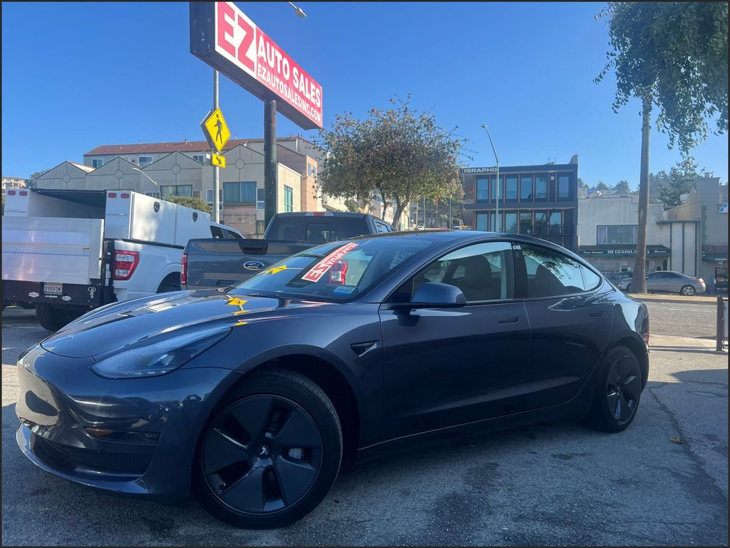 2023 Tesla Model 3 Base