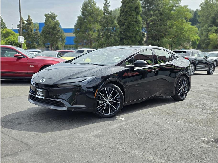 2024 TOYOTA PRIUS for sale in KENT