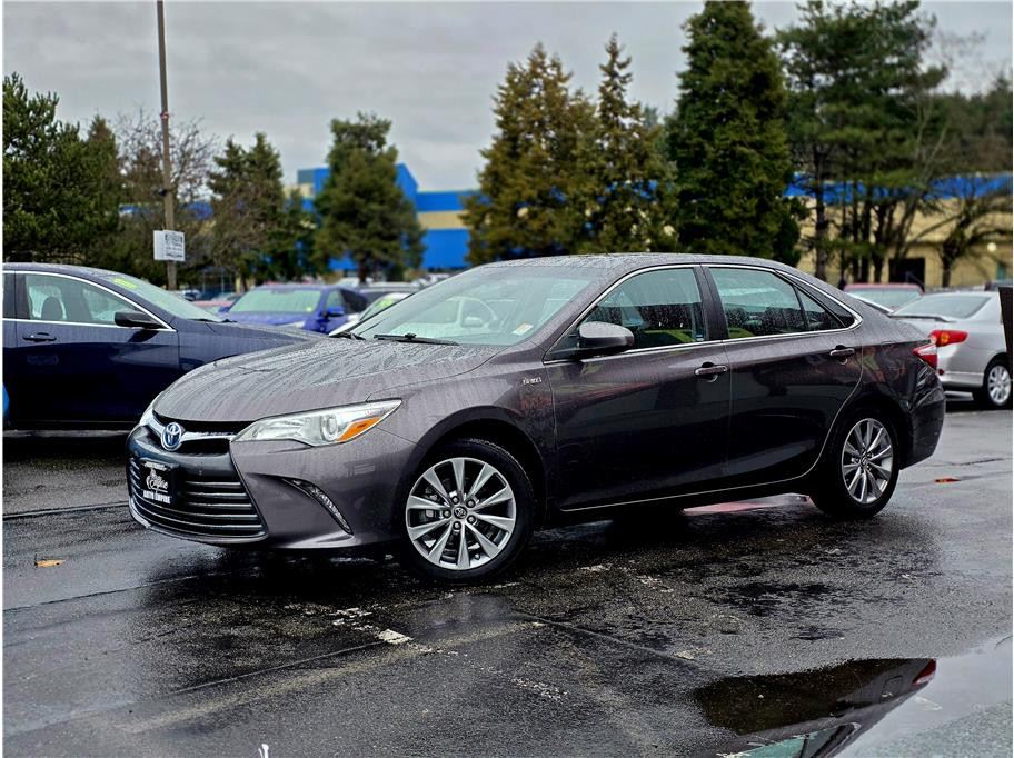 2016 TOYOTA CAMRY for sale in KENT