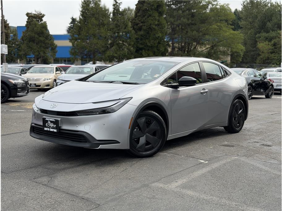 2024 TOYOTA PRIUS for sale in KENT