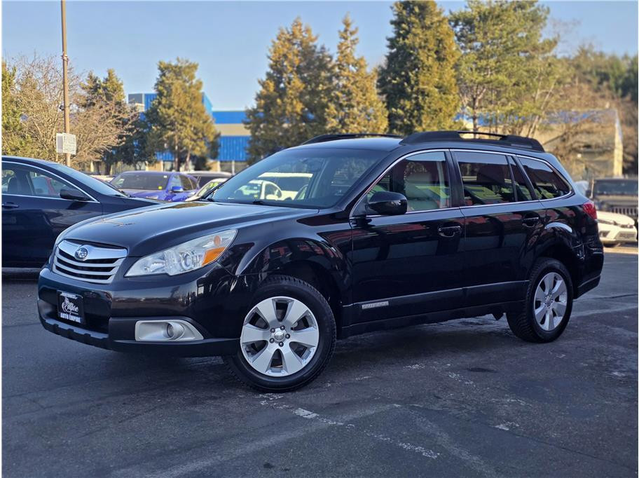 2011 SUBARU OUTBACK for sale in KENT