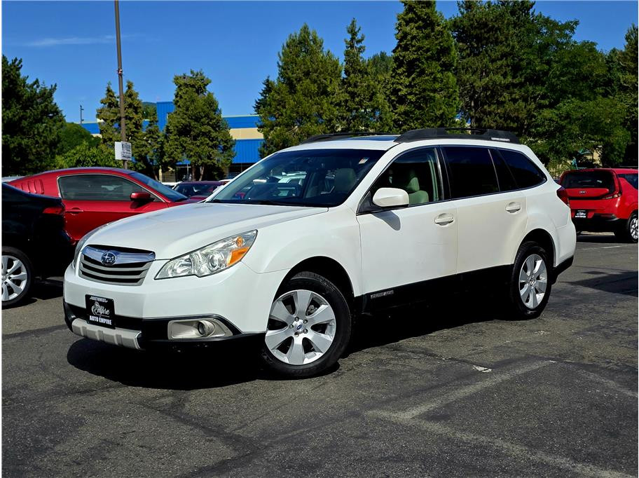 2011 SUBARU OUTBACK for sale in KENT