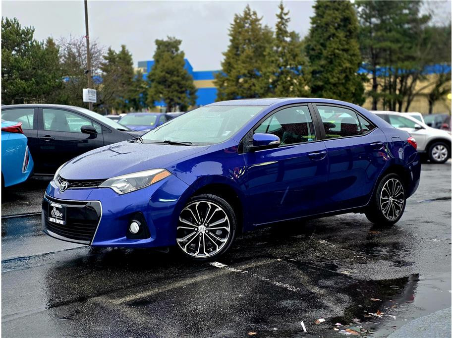 2015 TOYOTA COROLLA for sale in KENT