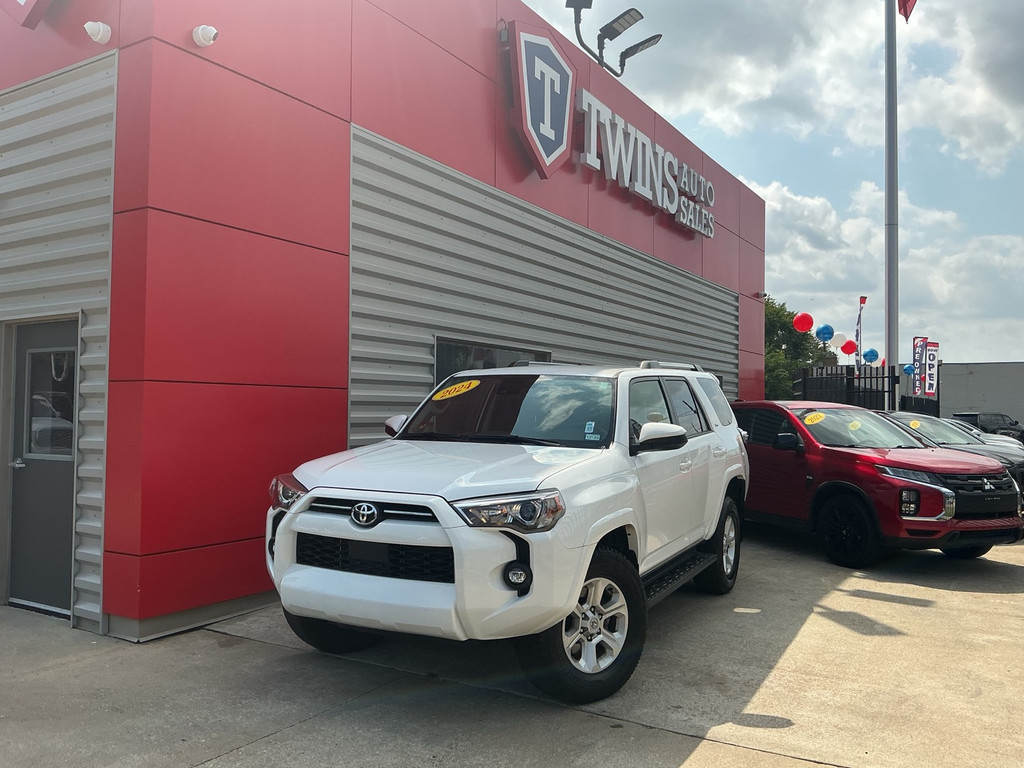 2024 TOYOTA 4RUNNER for sale in DETROIT