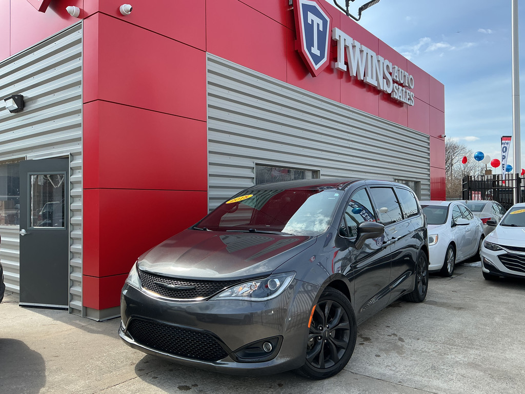 2018 CHRYSLER PACIFICA for sale in DETROIT