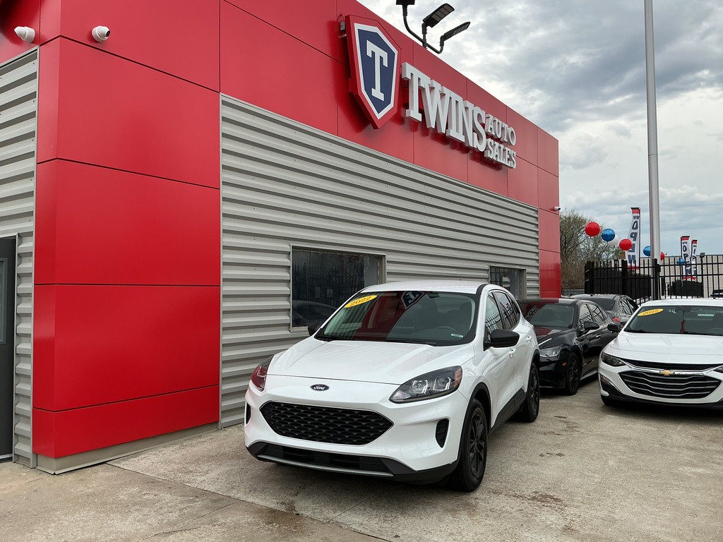 2022 FORD ESCAPE for sale in DETROIT