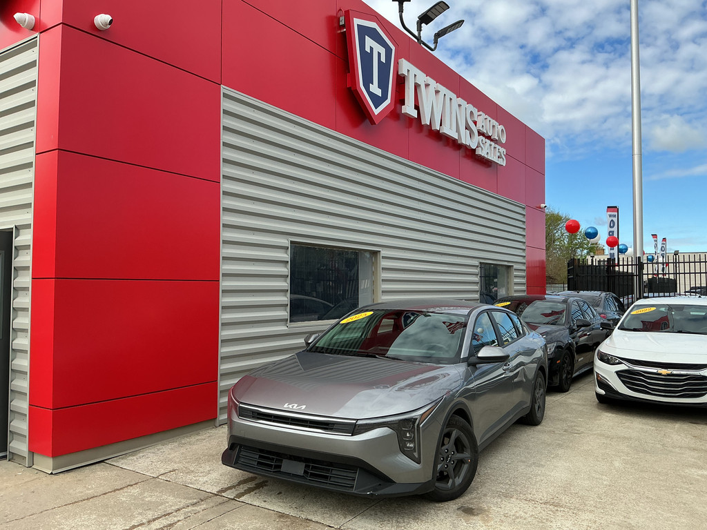 2025 KIA K4 for sale in DETROIT