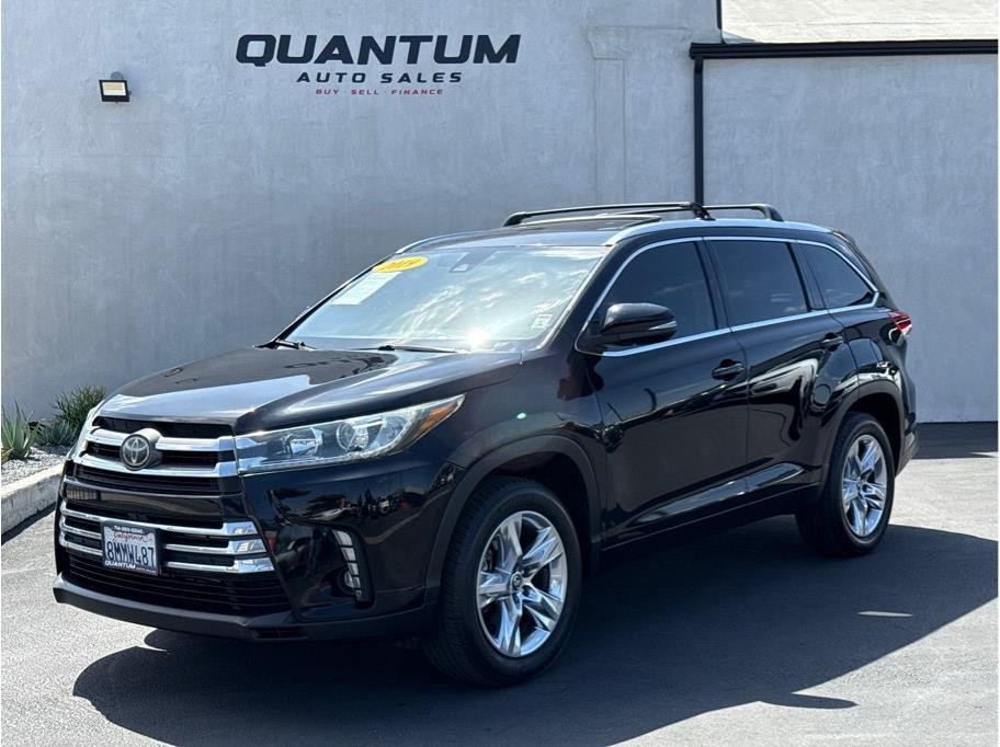2019 TOYOTA HIGHLANDER for sale in INDIO