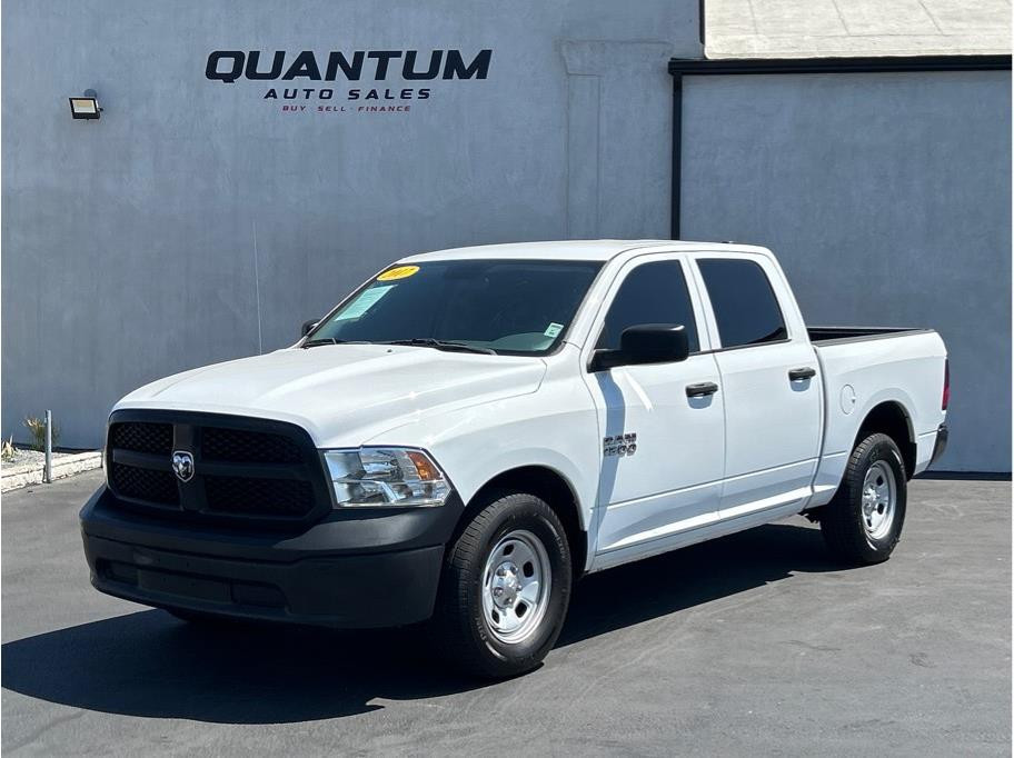 2017 RAM 1500 CREW CAB for sale in INDIO