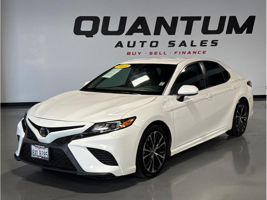 2018 TOYOTA CAMRY for sale in GARDEN GROVE