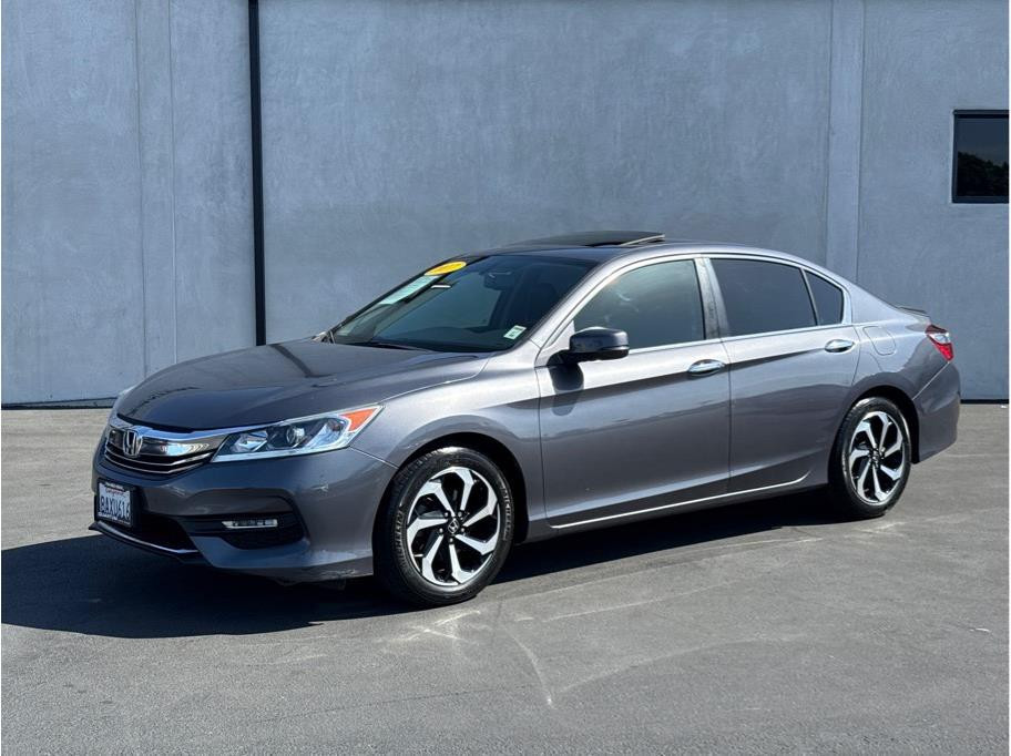 2017 HONDA ACCORD for sale in INDIO