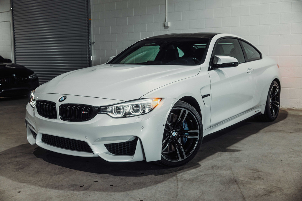 2015 BMW M4 for sale in BURBANK