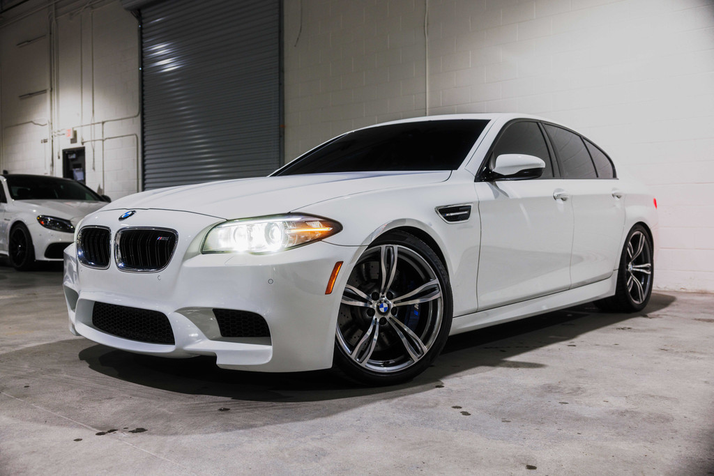 2014 BMW M5 for sale in BURBANK