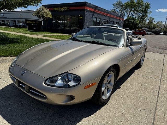 2000 JAGUAR XK8 for sale in BEVERLY HILLS