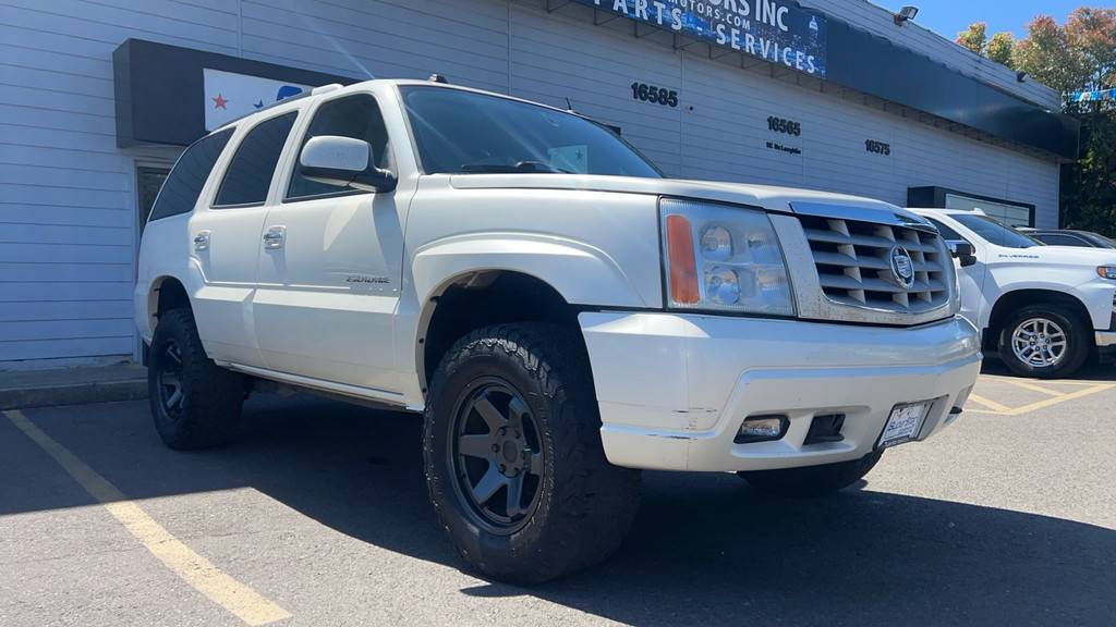 2004 CADILLAC ESCALADE for sale in MILWAUKIE