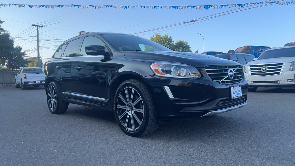 2017 VOLVO XC60 for sale in MILWAUKIE