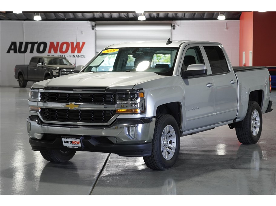 2016 CHEVROLET SILVERADO 1500 CREW CAB for sale in INDIO
