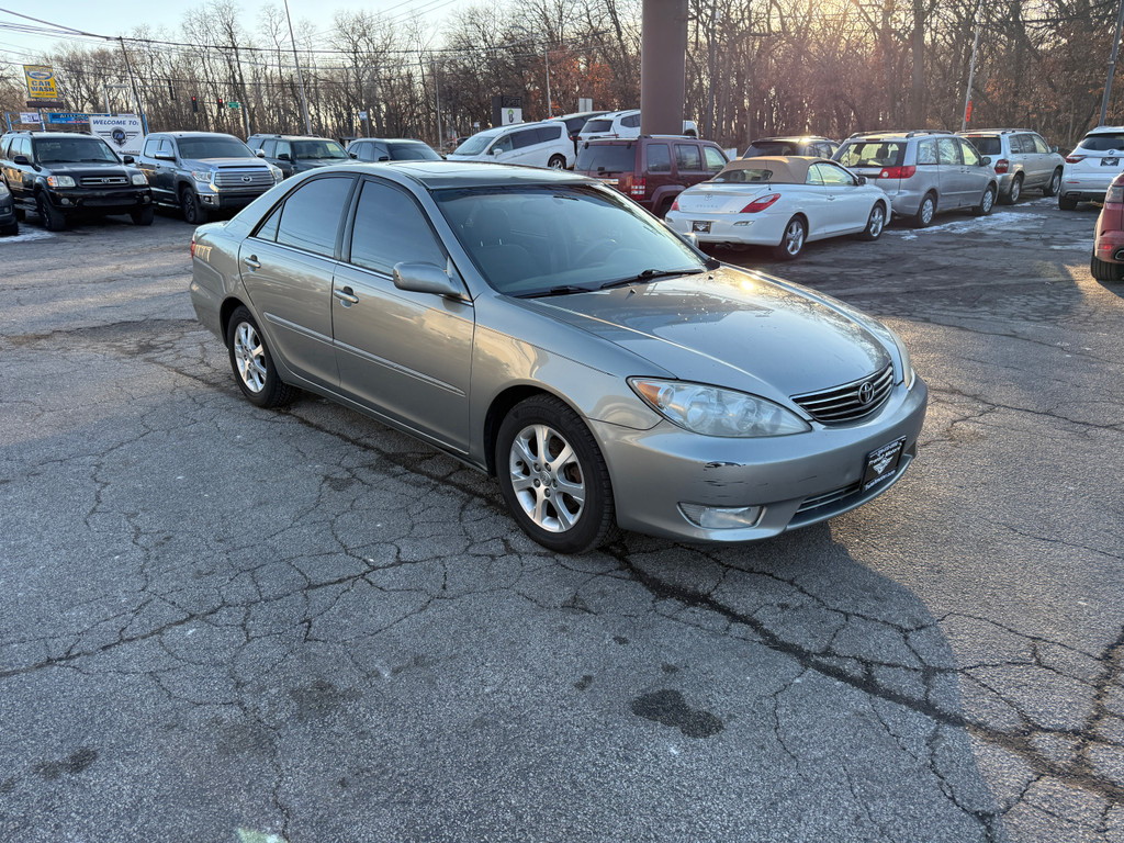 2005 TOYOTA CAMRY for sale in CALUMET CITY