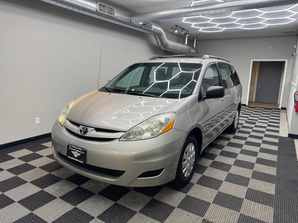 2006 TOYOTA SIENNA for sale in CALUMET CITY