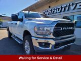 Bright White Clearcoat, 2024 RAM 2500 Thumnail Image 1