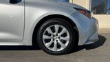 Classic Silver Metallic, 2021 TOYOTA COROLLA Thumnail Image 3