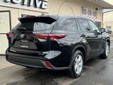 Midnight Black Metallic, 2024 TOYOTA HIGHLANDER Thumnail Image 4